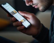 Смартфон‑шея: как гаджеты меняют нашу осанку и чем поможет МРТ